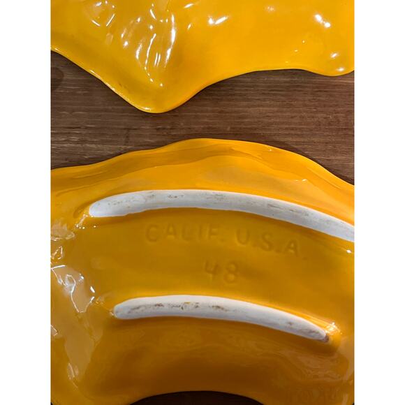 Vintage California Pottery Leaf Dish – CALIF. USA 48 Yellow Ceramic Fall Decor - Picture 6 of 12